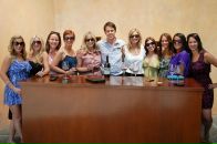 Kelly Guthrie фотография #25 (источник - https://vk.com/id89395520)